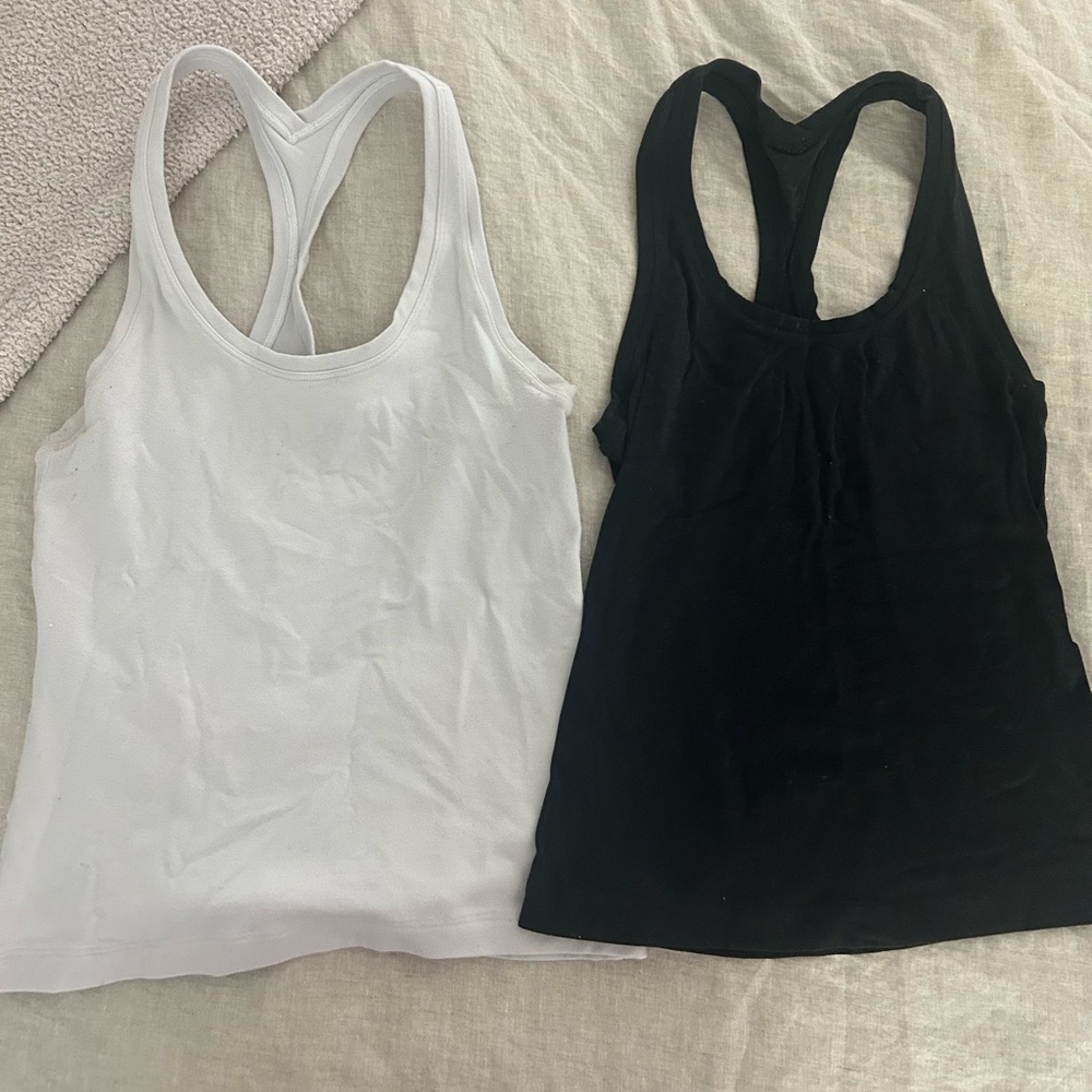 Lululemon Cool Racerbacks (Nulu) size 4